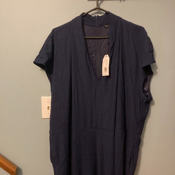 Universal Standard Cambria Navy Luxe Twill Jumpsuit NWT Size L 22-24 - Picture 6 of 9